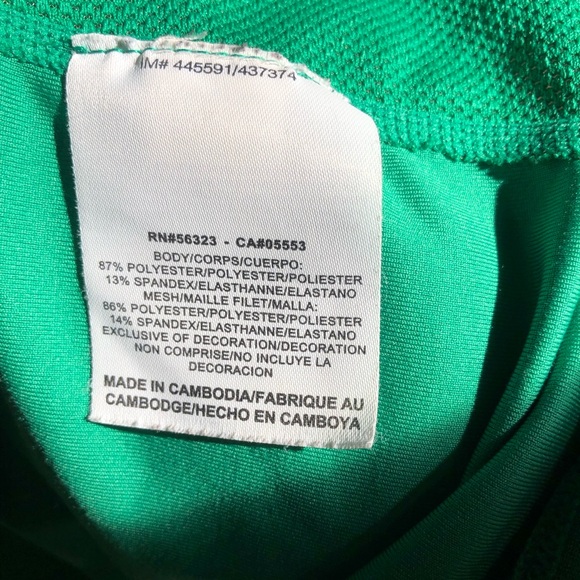 ❤️Nike Fit Dry Activewear Green Tshirt Size L - Picture 6 of 7